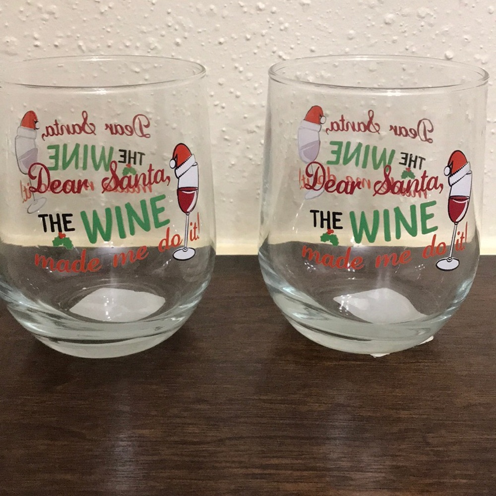 Dear Santa, The Wine Made Me Do It glasses
